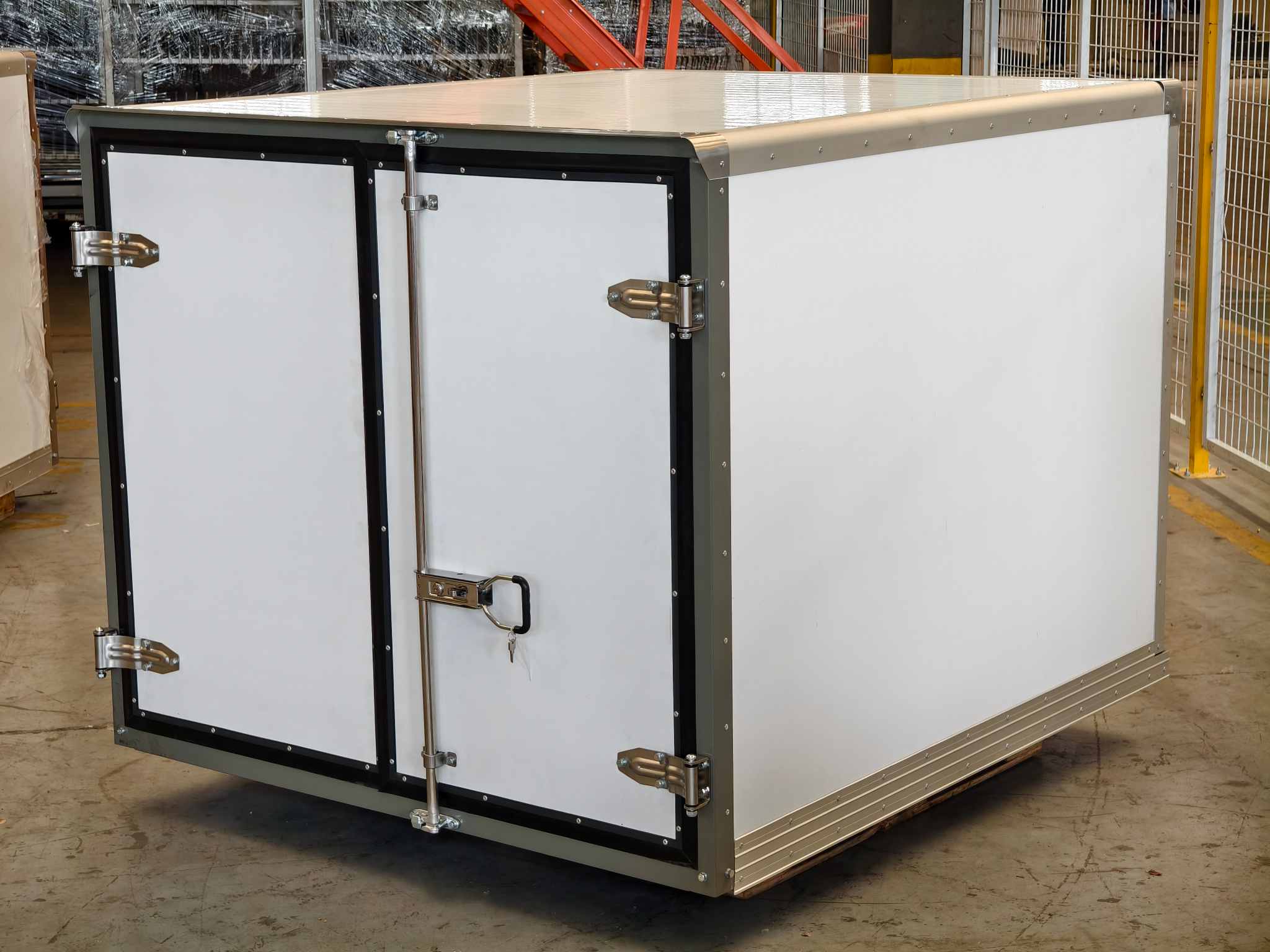 Naylon Honeycomb Dry Truck Body